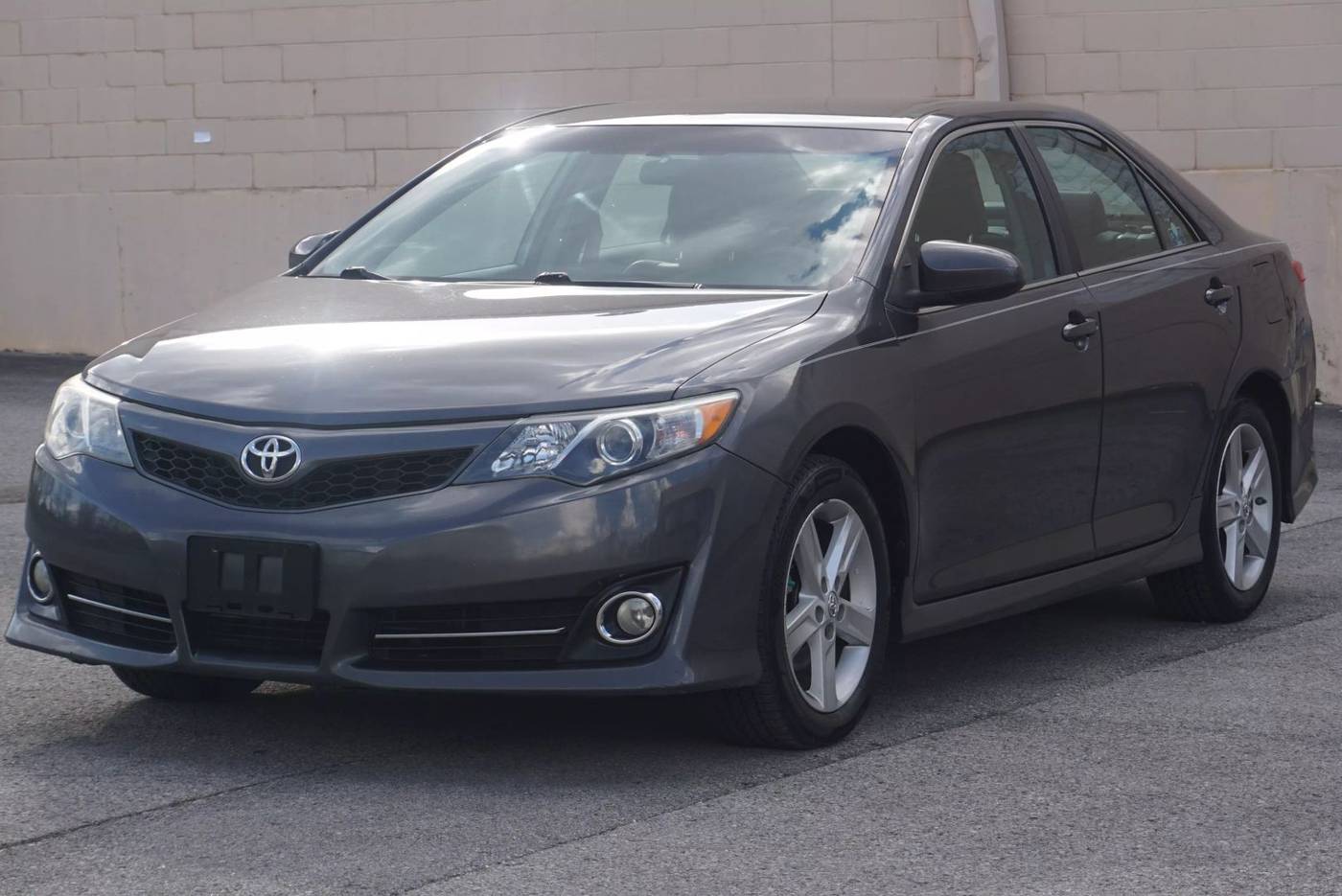2013 Toyota Camry SE — Sedan — 158,805 mi — Smyrna, TN