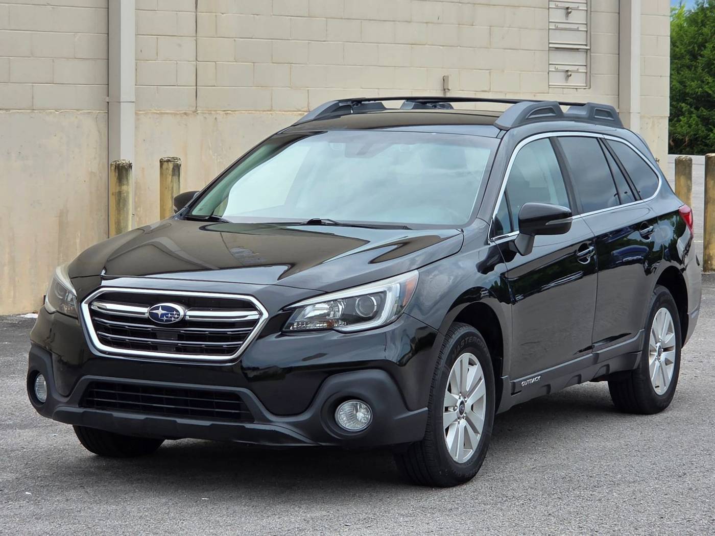 2018 Subaru Outback 2.5i Premium — SUV — 143,106 mi — Smyrna, TN