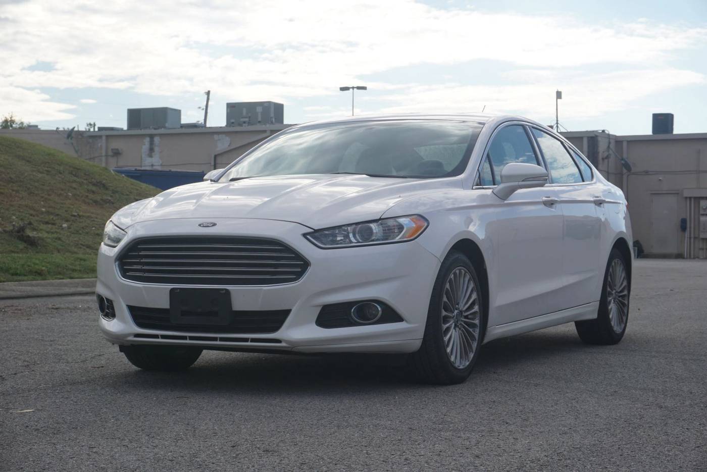 2016 Ford Fusion Titanium — Sedan — 147,195 mi — Smyrna, TN