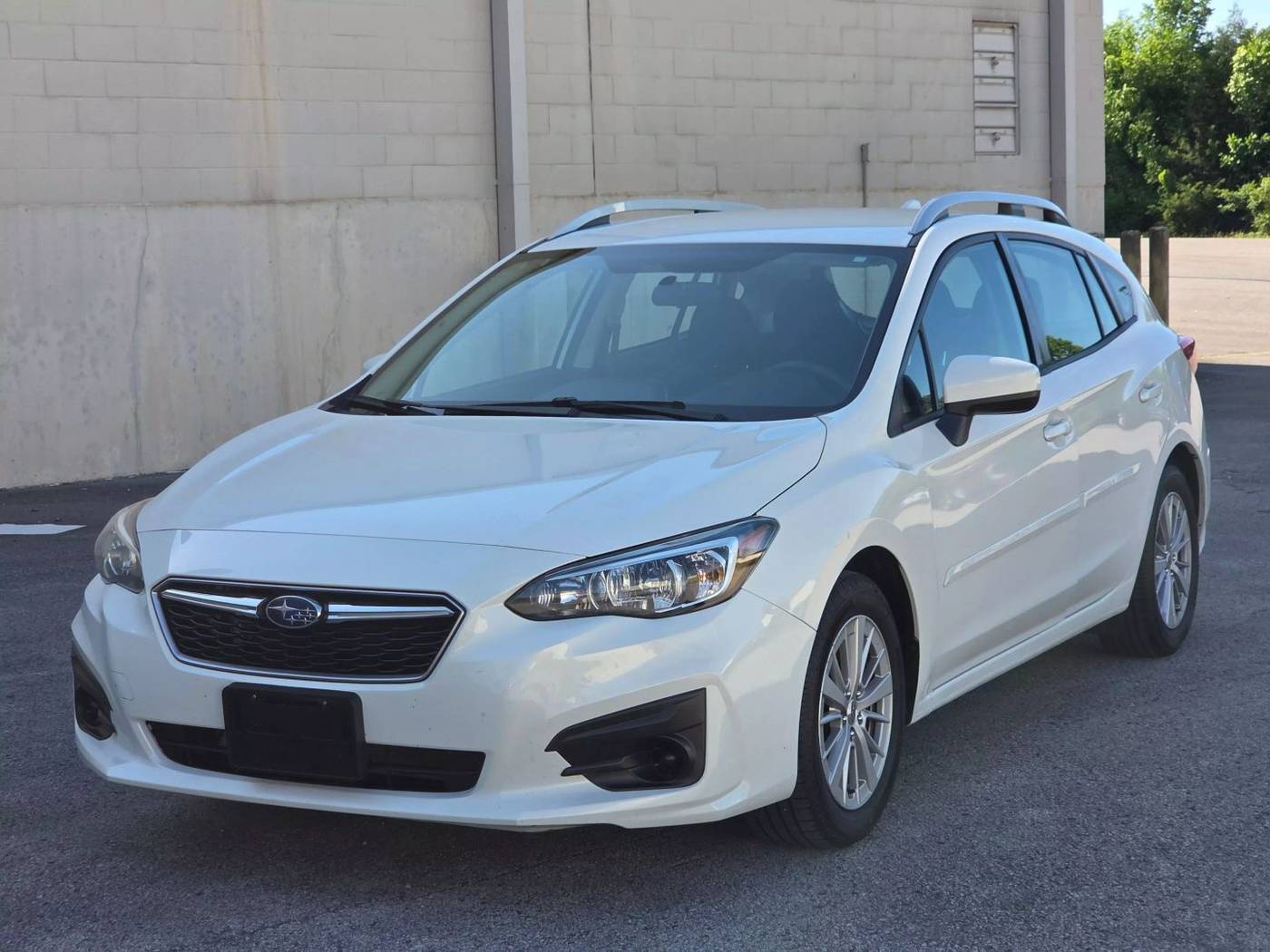 2017 Subaru Impreza 2.0i Premium — Hatchback — 123,615 mi — Smyrna, TN