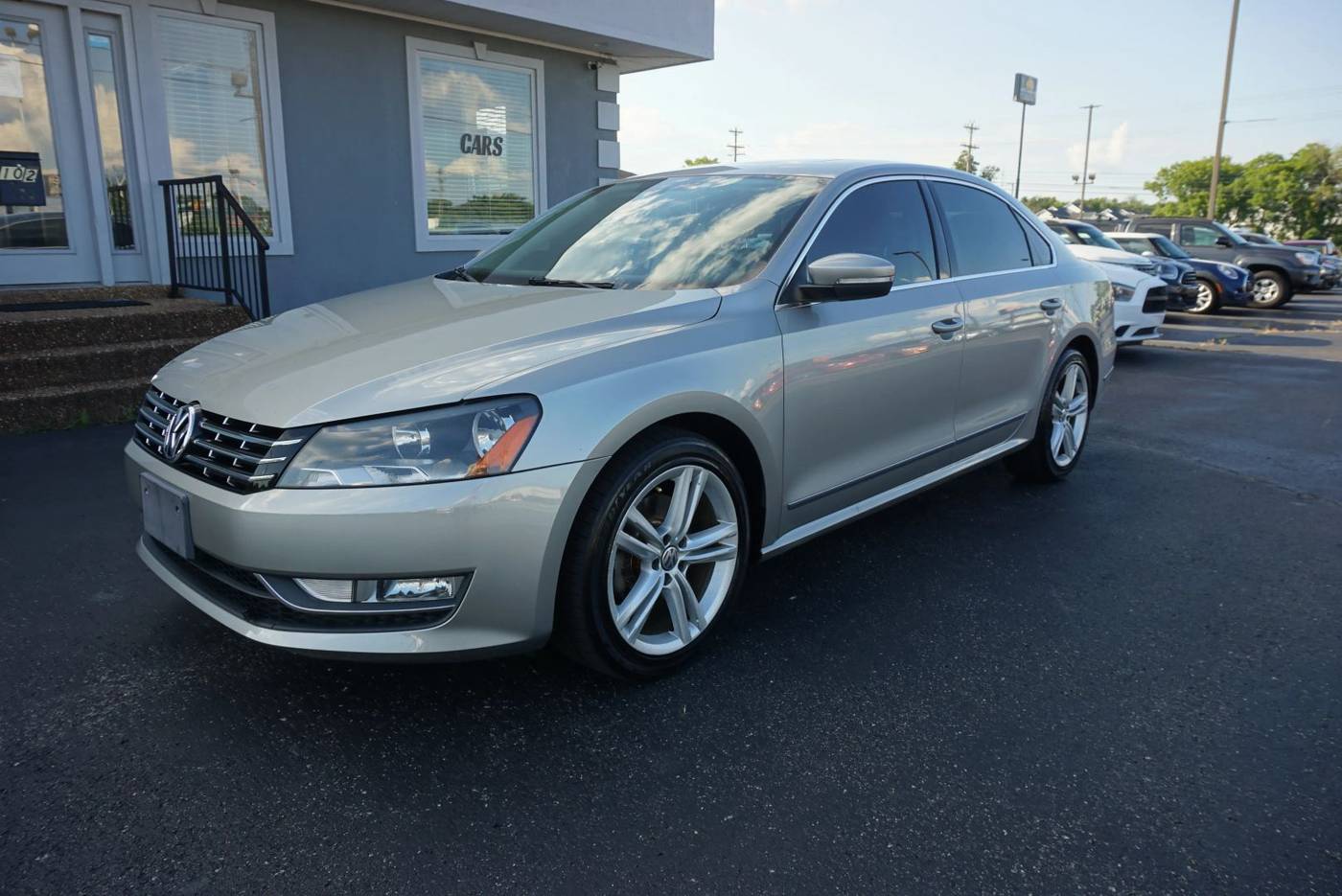 2013 Volkswagen Passat TDI SEL Premium — Sedan — 110,840 mi — Lebanon, TN