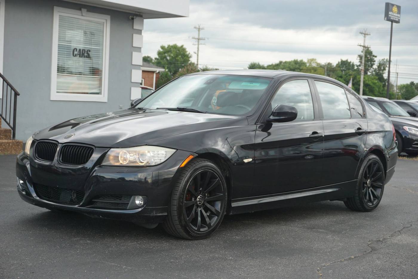2011 BMW 3 Series 328i — Sedan — 106,393 mi — Lebanon, TN