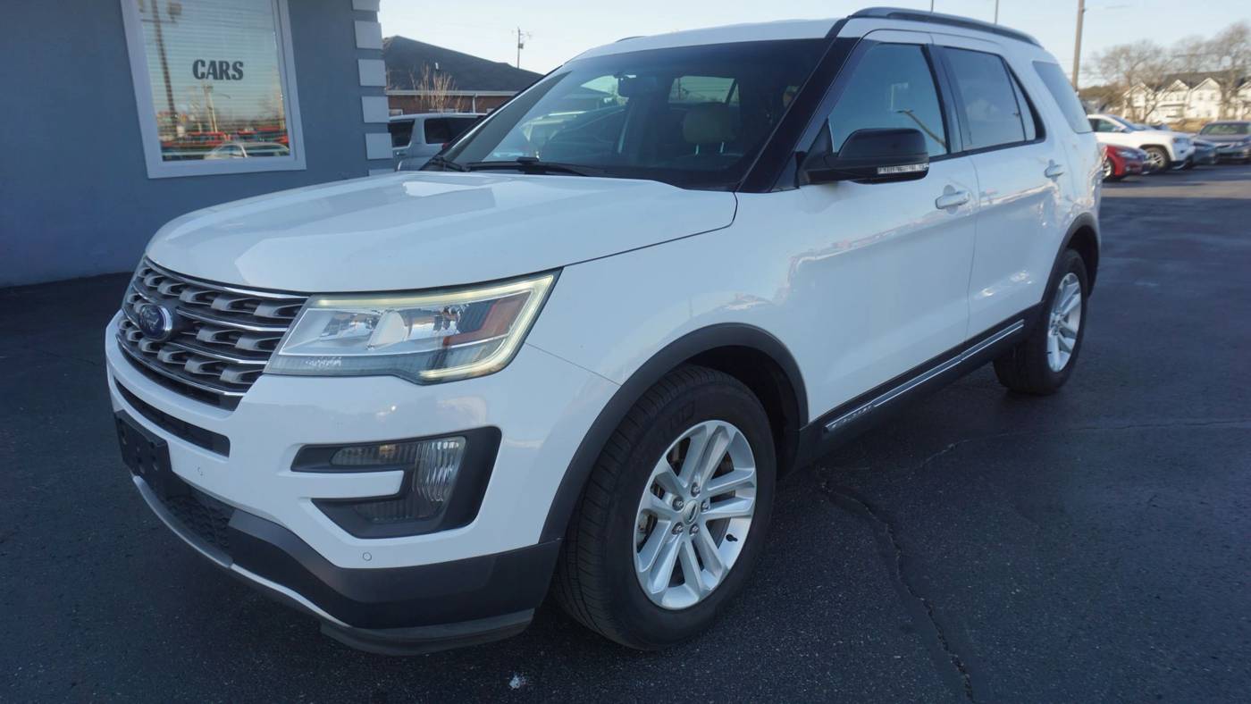 2016 Ford Explorer XLT — SUV — 135,728 mi — Lebanon, TN
