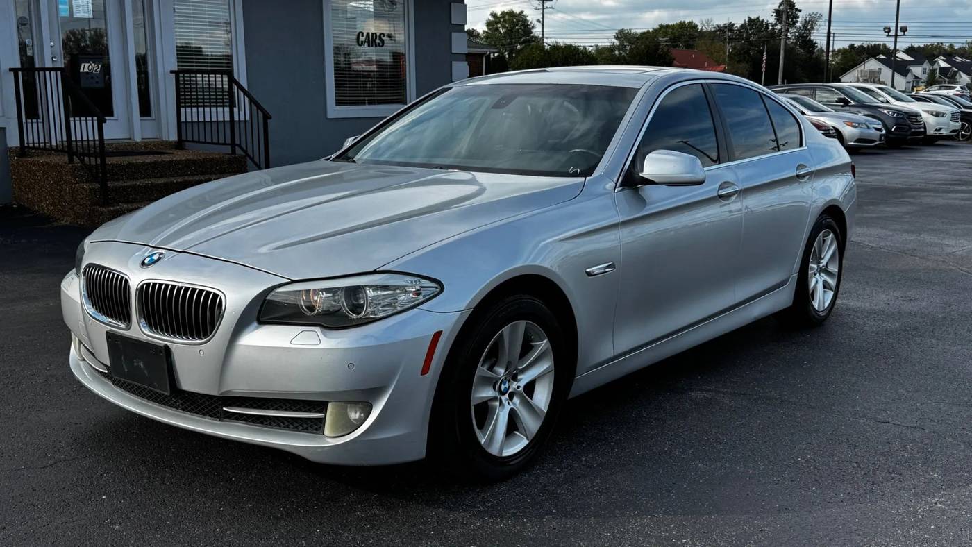 2011 BMW 5 Series 528i — Sedan — 142,447 mi — Lebanon, TN