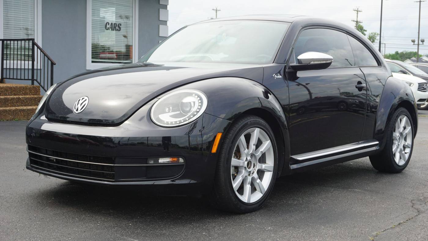 2013 Volkswagen Beetle 2.5 Fender Edition — Hatchback — 127,796 mi — Lebanon, TN