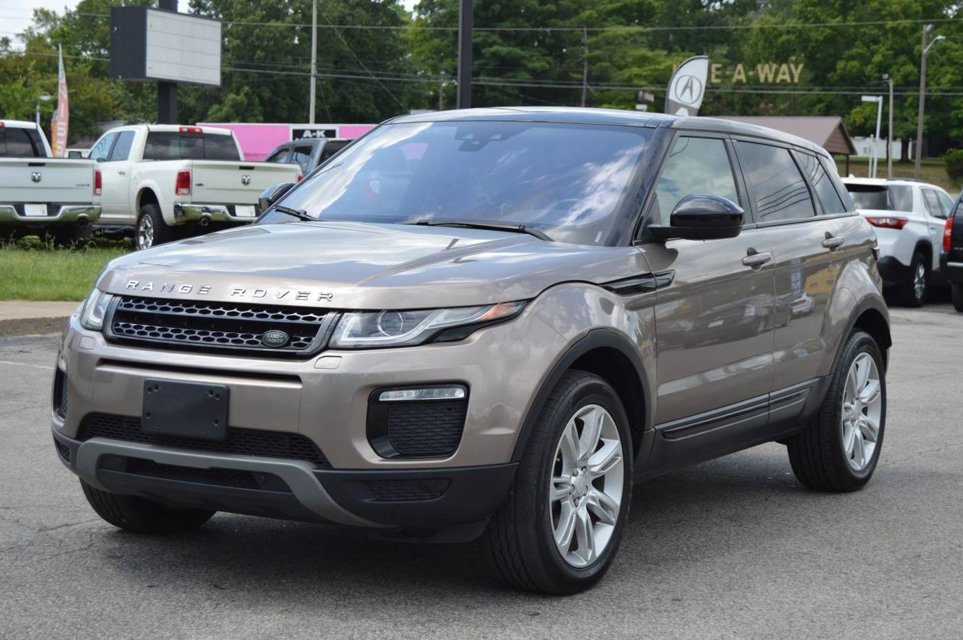2017 Land Rover Range Rover Evoque SE — SUV — 110,100 mi — Clarksville, TN