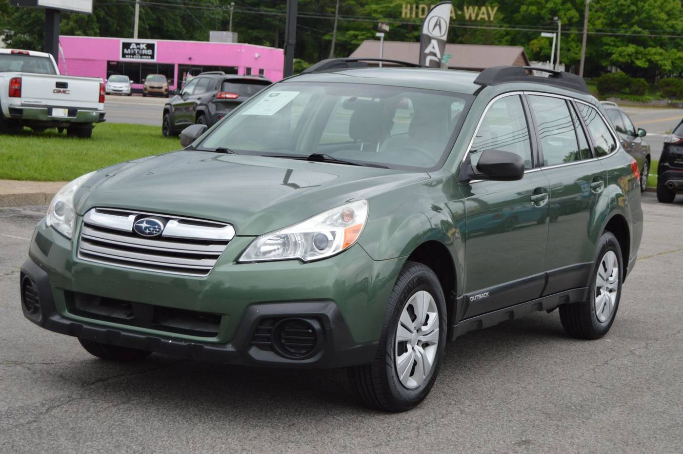 2013 Subaru Outback 2.5i — SUV — 150,696 mi — Clarksville, TN