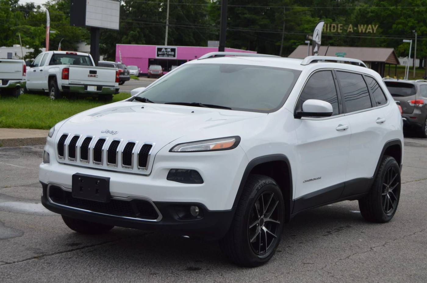 2014 Jeep Cherokee Limited — SUV — 143,757 mi — Clarksville, TN
