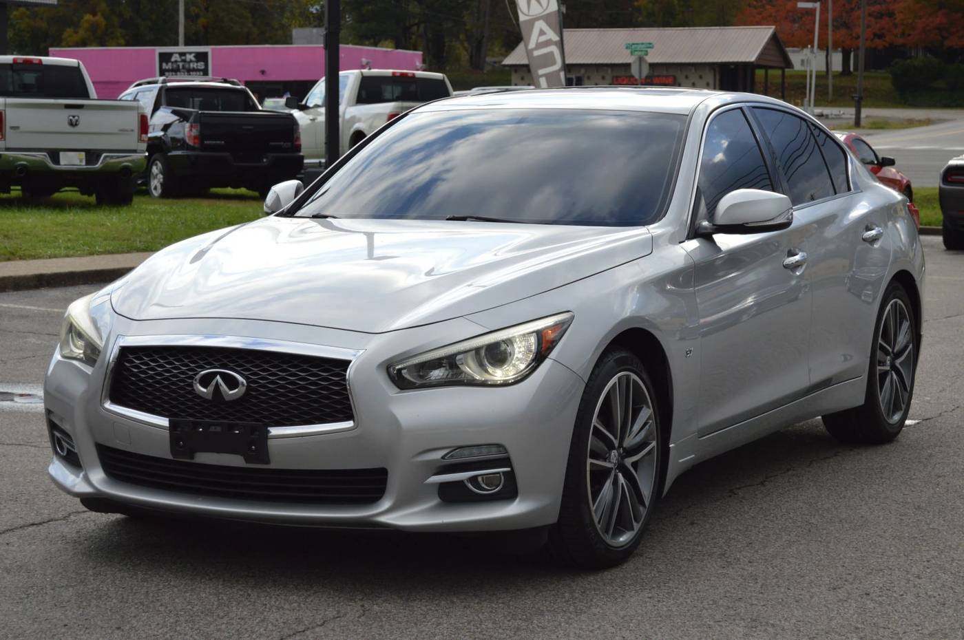 2015 INFINITI Q50 Premium — Sedan — 102,569 mi — Clarksville, TN