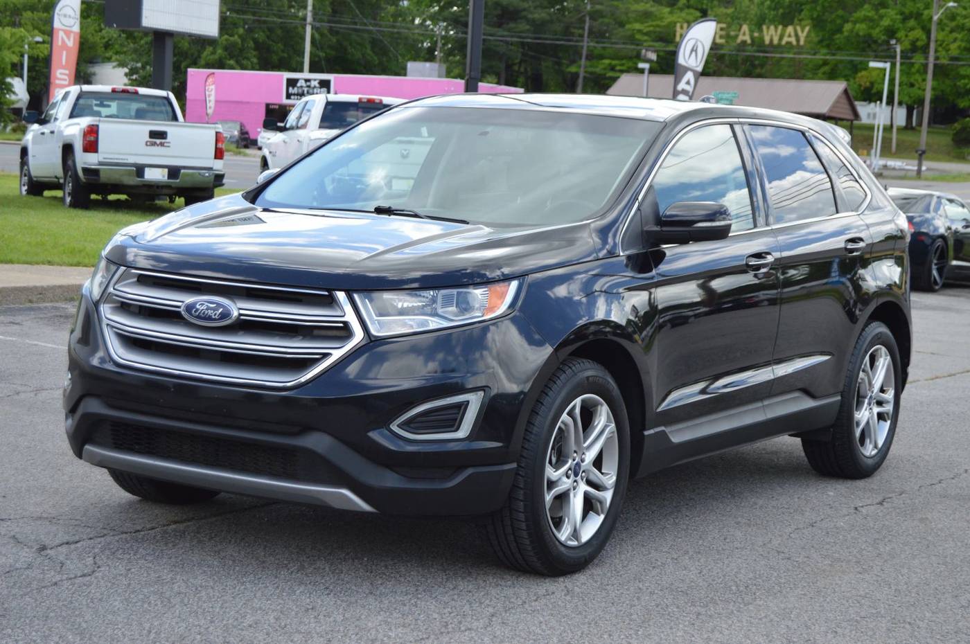 2016 Ford Edge Titanium — SUV — 147,604 mi — Clarksville, TN