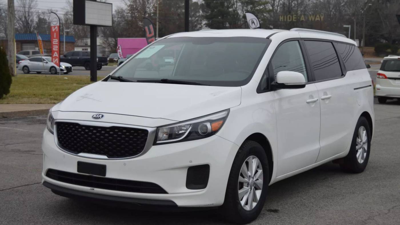 2017 Kia Sedona LX — Minivan — 127,067 mi — Clarksville, TN
