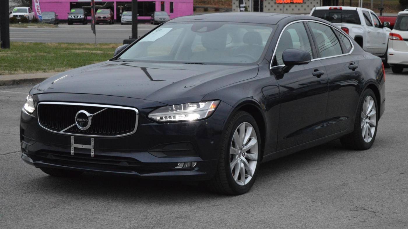 2017 Volvo S90 Momentum — Sedan — 120,995 mi — Clarksville, TN