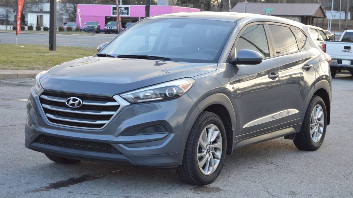 2018 Hyundai Tucson SE — SUV — 106,866 mi — Clarksville, TN