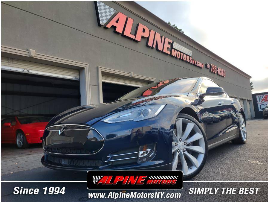 2014 Tesla Model S P85 — Hatchback — 23,825 mi — Wantagh, NY