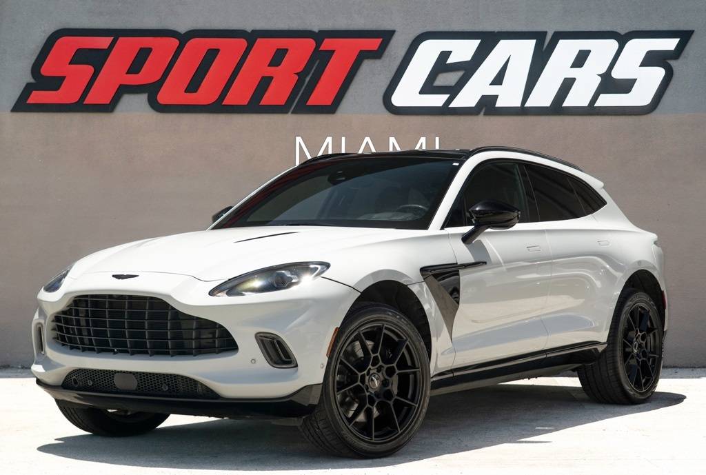 2021 Aston Martin DBX