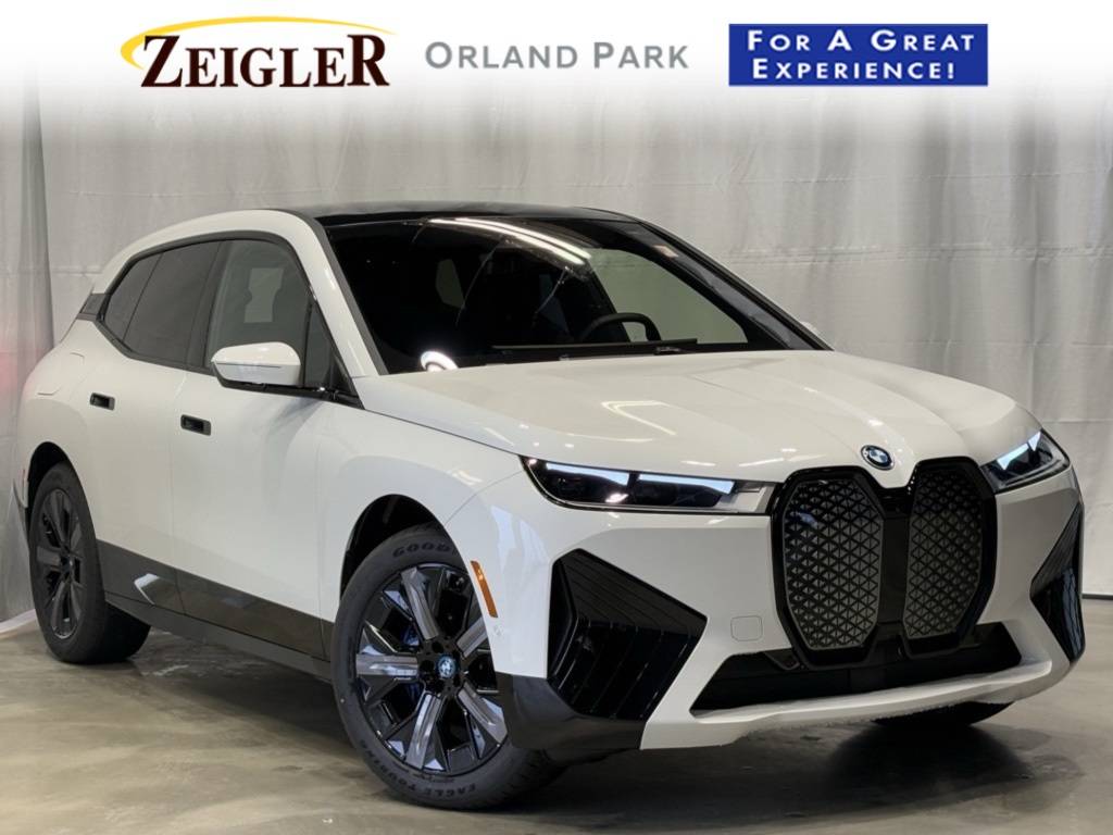2025 BMW iX xDrive50 — SUV — 10 mi — Orland Park, IL