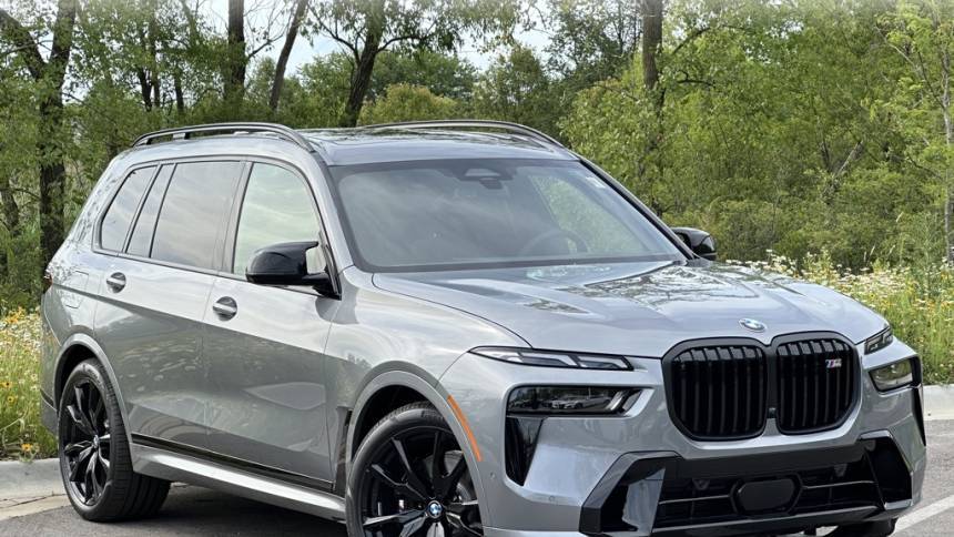 2025 BMW X7 M60i — SUV — 9 mi — Orland Park, IL