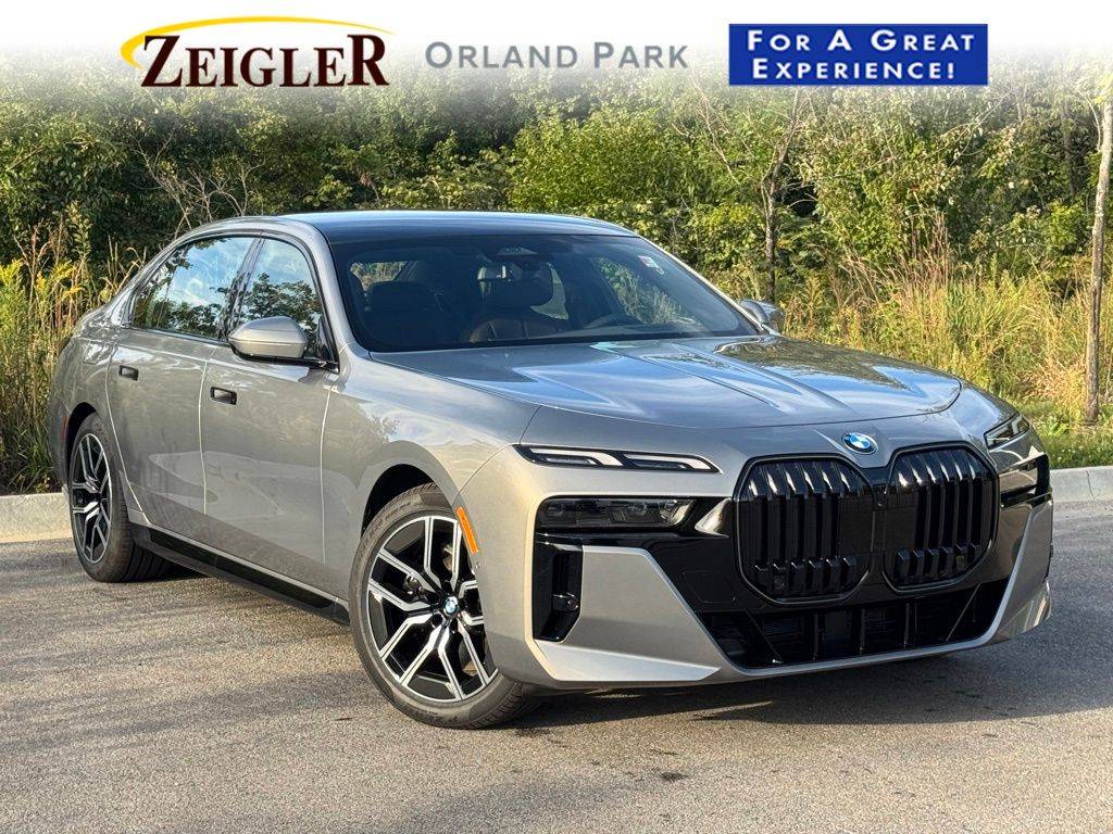 2026 BMW 7 Series 740i xDrive — Sedan — 5,000 mi — Orland Park, IL