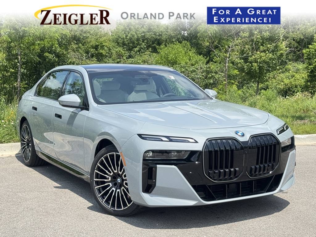 2025 BMW 7 Series 760i — Sedan — 5,169 mi — Orland Park, IL