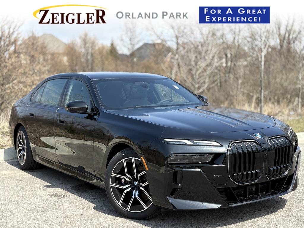 2025 BMW 7 Series 760i — Sedan — 13 mi — Orland Park, IL