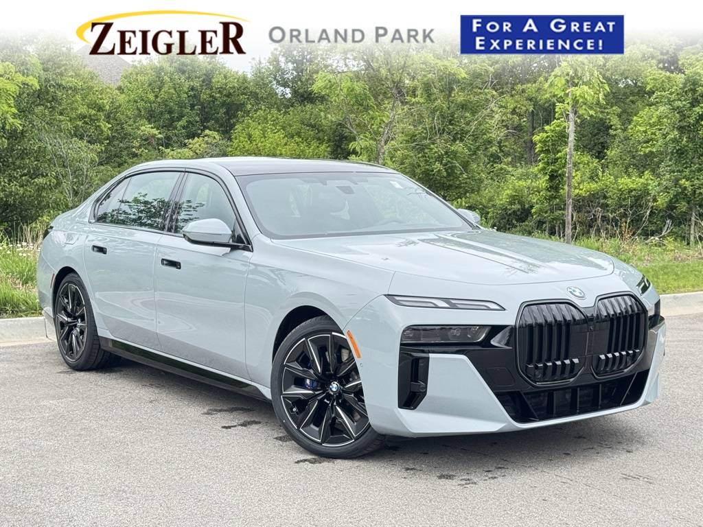 2025 BMW 7 Series 760i — Sedan — 13 mi — Orland Park, IL
