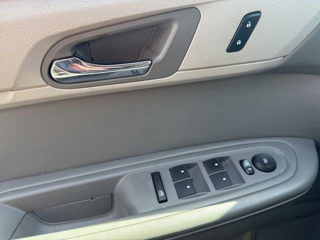 2013 Chevrolet Traverse LS — SUV — 77,120 mi — Tampa, FL