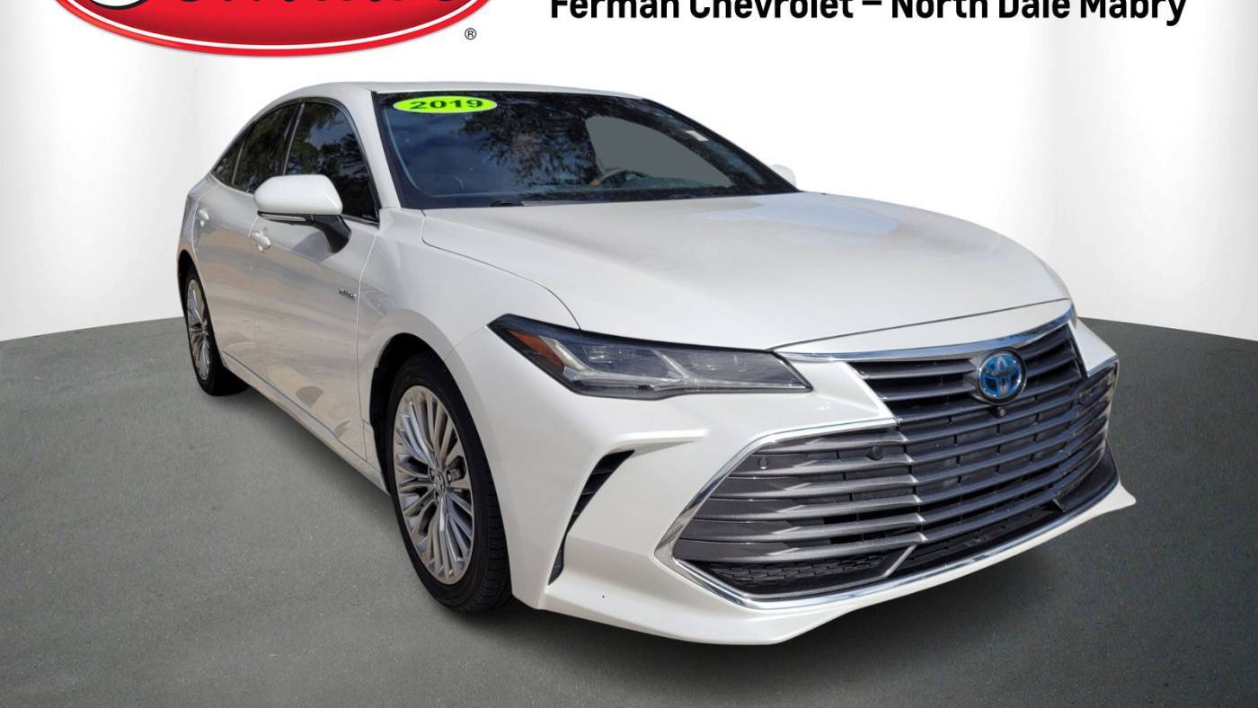 2019 Toyota Avalon Hybrid XLE — Sedan — 57,811 mi — Tampa, FL