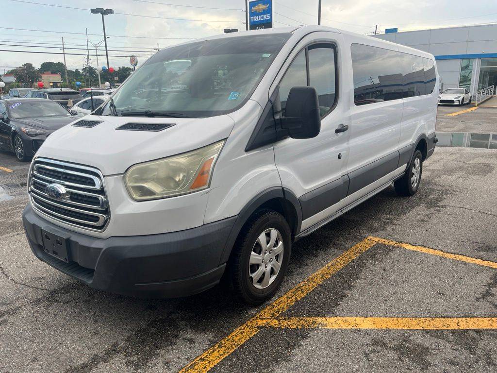 2015 Ford Transit Passenger Wagon T-350 XLT