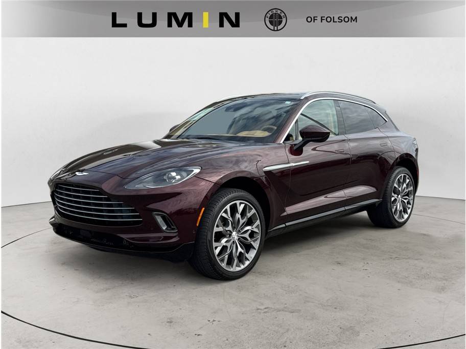 2021 Aston Martin DBX