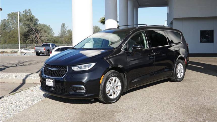 2022 Chrysler Pacifica Touring L — Minivan — 34,814 mi — Folsom, CA