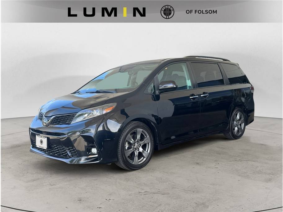 2020 Toyota Sienna SE — Minivan — 70,361 mi — Folsom, CA
