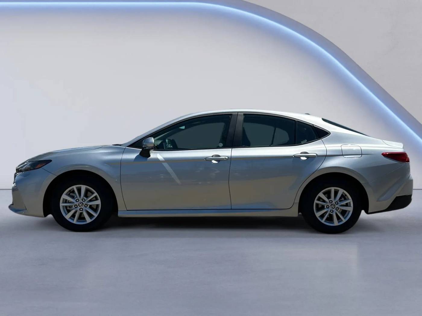 2025 Toyota Camry LE — Sedan — 6,210 mi — Sacramento, CA