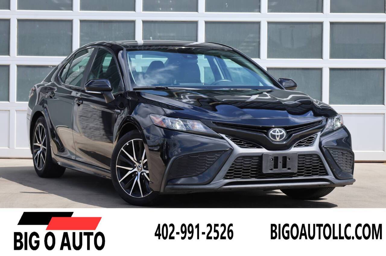 2022 Toyota Camry SE — Sedan — 57,000 mi — Omaha, NE