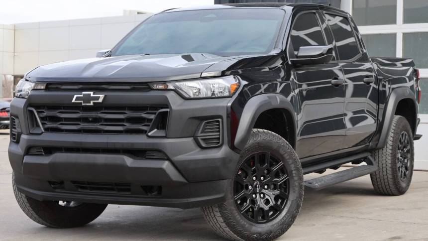 2023 Chevrolet Colorado Trail Boss — Pickup Truck — 22,000 mi — Omaha, NE