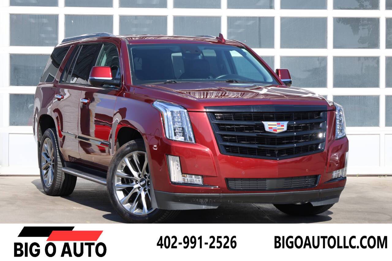 2020 Cadillac Escalade Premium Luxury — SUV — 26,000 mi — Omaha, NE