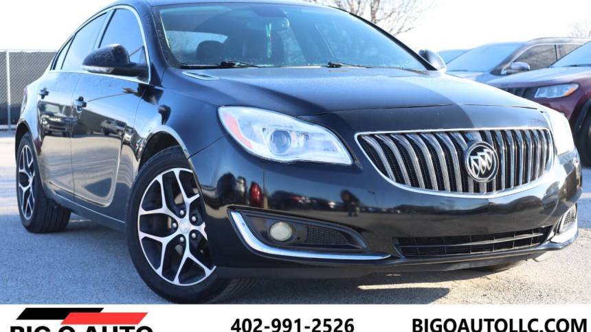 2017 Buick Regal Sport Touring — Sedan — 102,000 mi — Omaha, NE