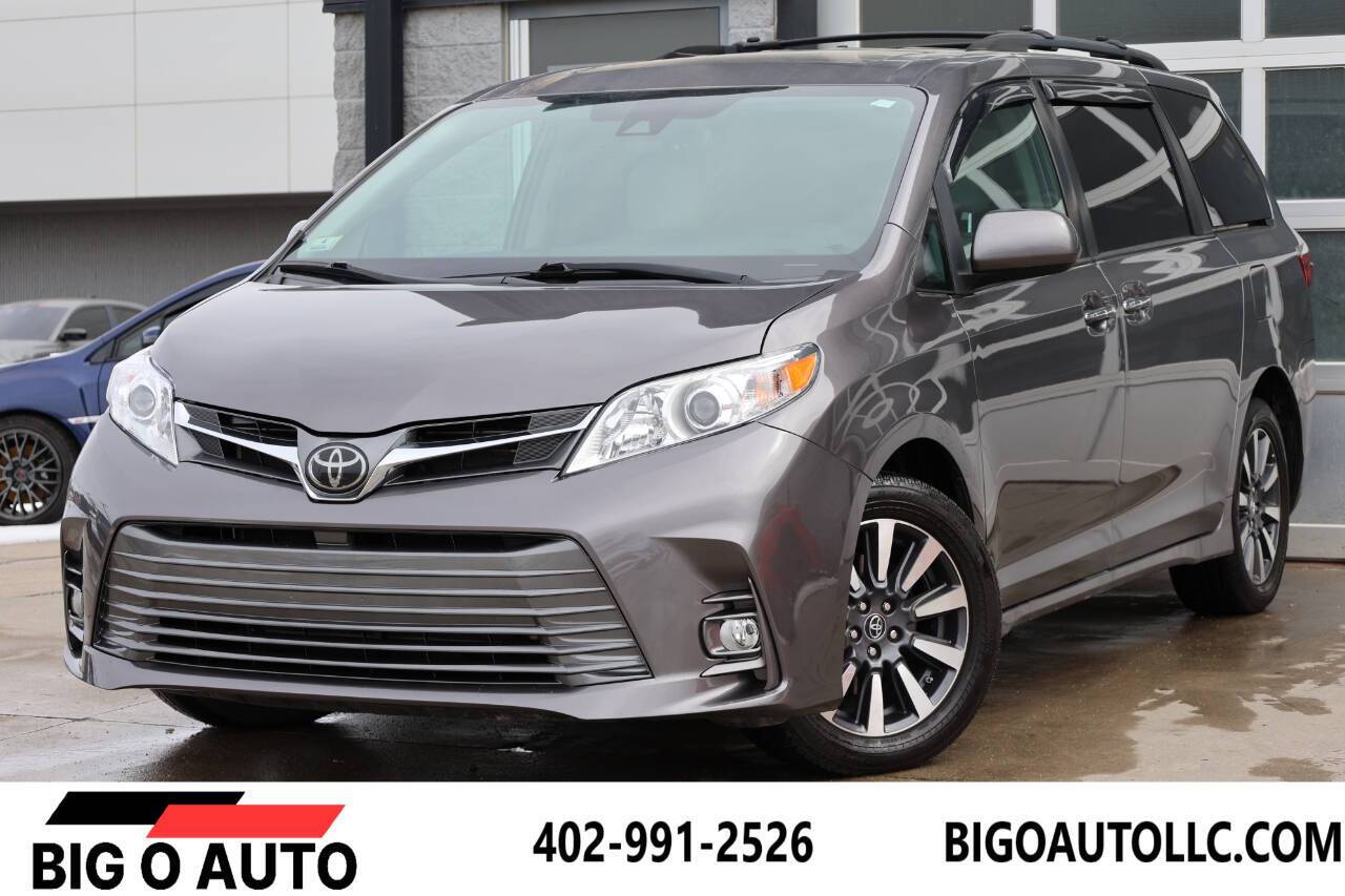 2019 Toyota Sienna XLE Premium — Minivan — 72,000 mi — Omaha, NE