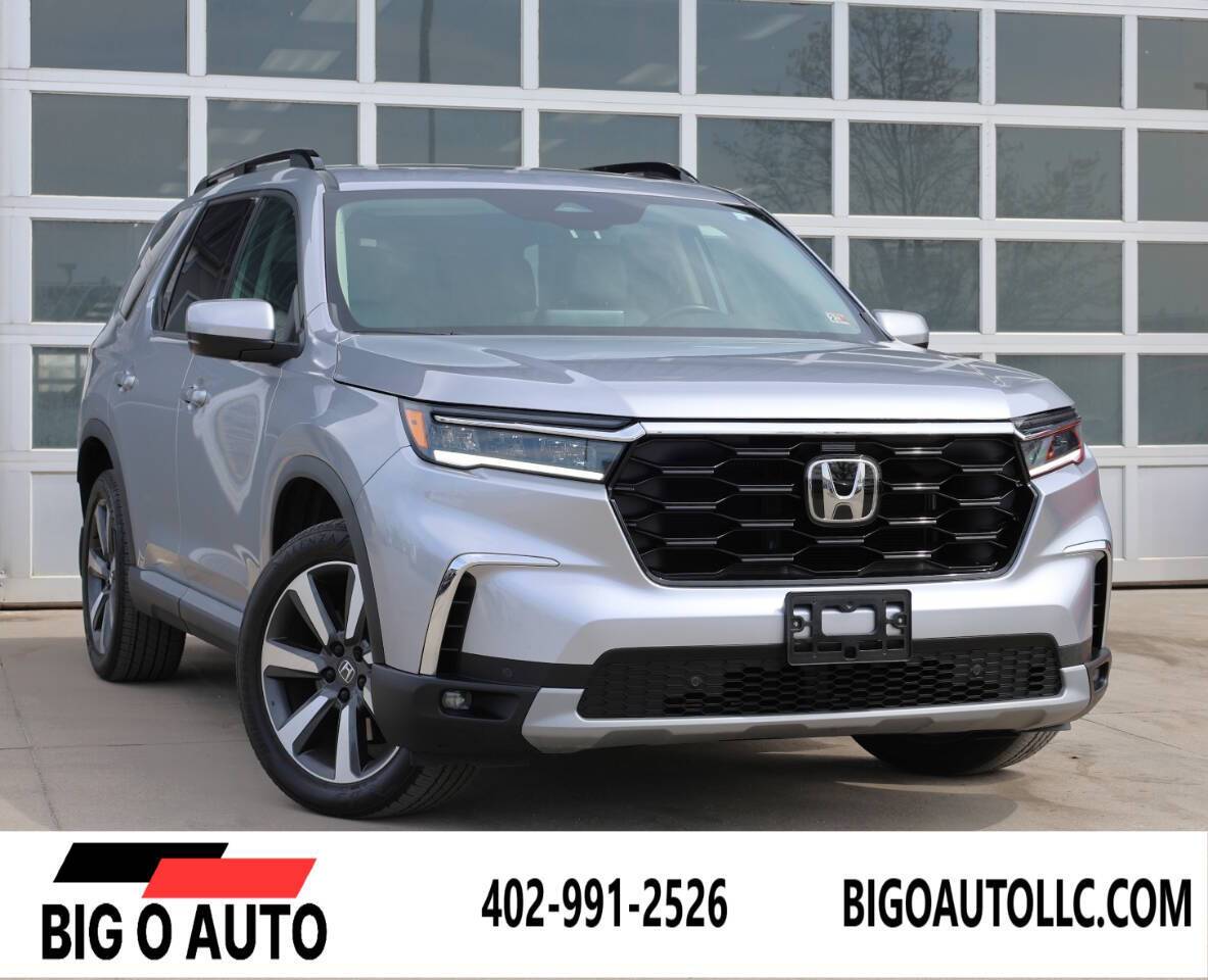2023 Honda Pilot Touring — SUV — 29,000 mi — Omaha, NE
