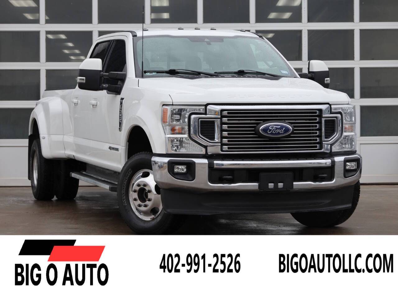 2022 Ford Super Duty F-350 LARIAT — Pickup Truck — 40,000 mi — Omaha, NE
