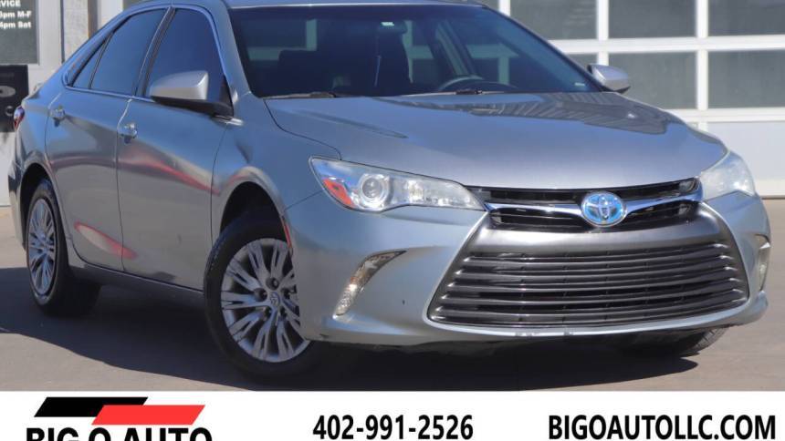 2017 Toyota Camry LE — Sedan — 86,000 mi — Omaha, NE