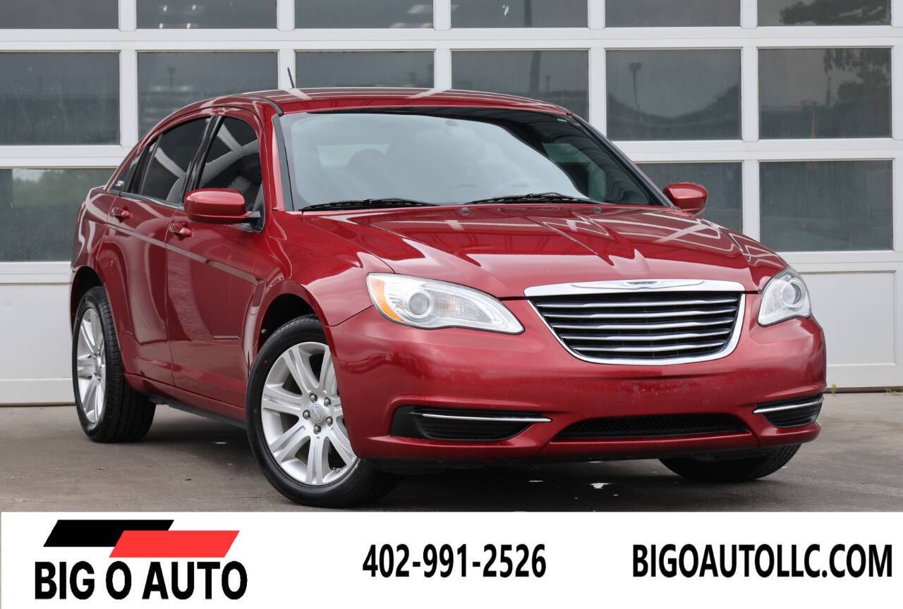 2013 Chrysler 200 Touring — Sedan — 151,000 mi — Omaha, NE