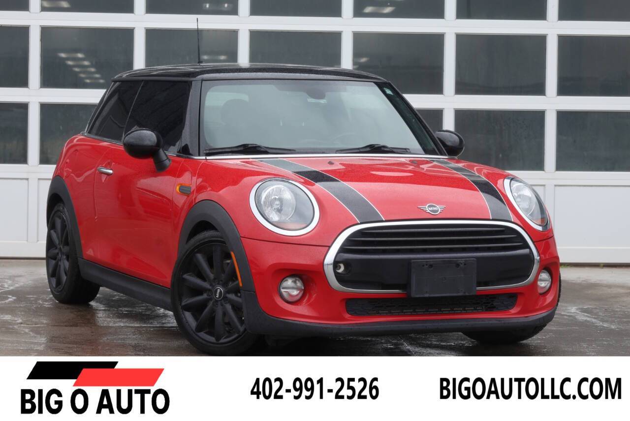 2019 MINI Hardtop Cooper — Hatchback — 64,000 mi — Omaha, NE