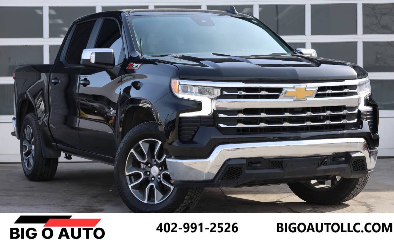 2022 Chevrolet Silverado 1500 LT — Pickup Truck — 12,000 mi — Omaha, NE
