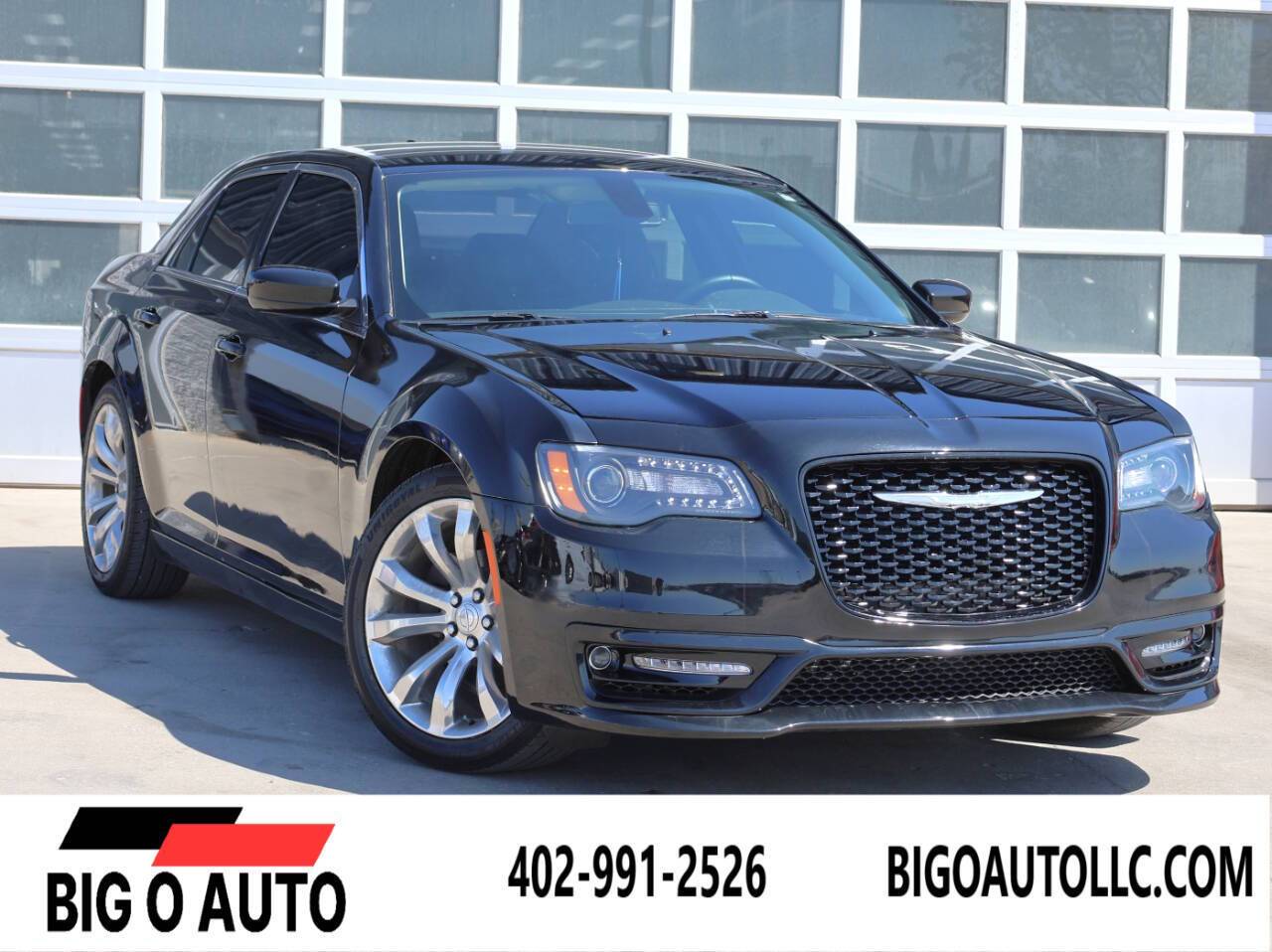 2017 Chrysler 300 Limited — Sedan — 53,000 mi — Omaha, NE