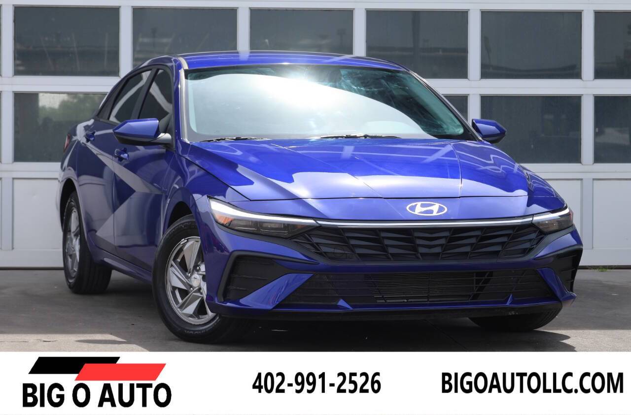 2025 Hyundai Elantra SE — Sedan — 3,000 mi — Omaha, NE