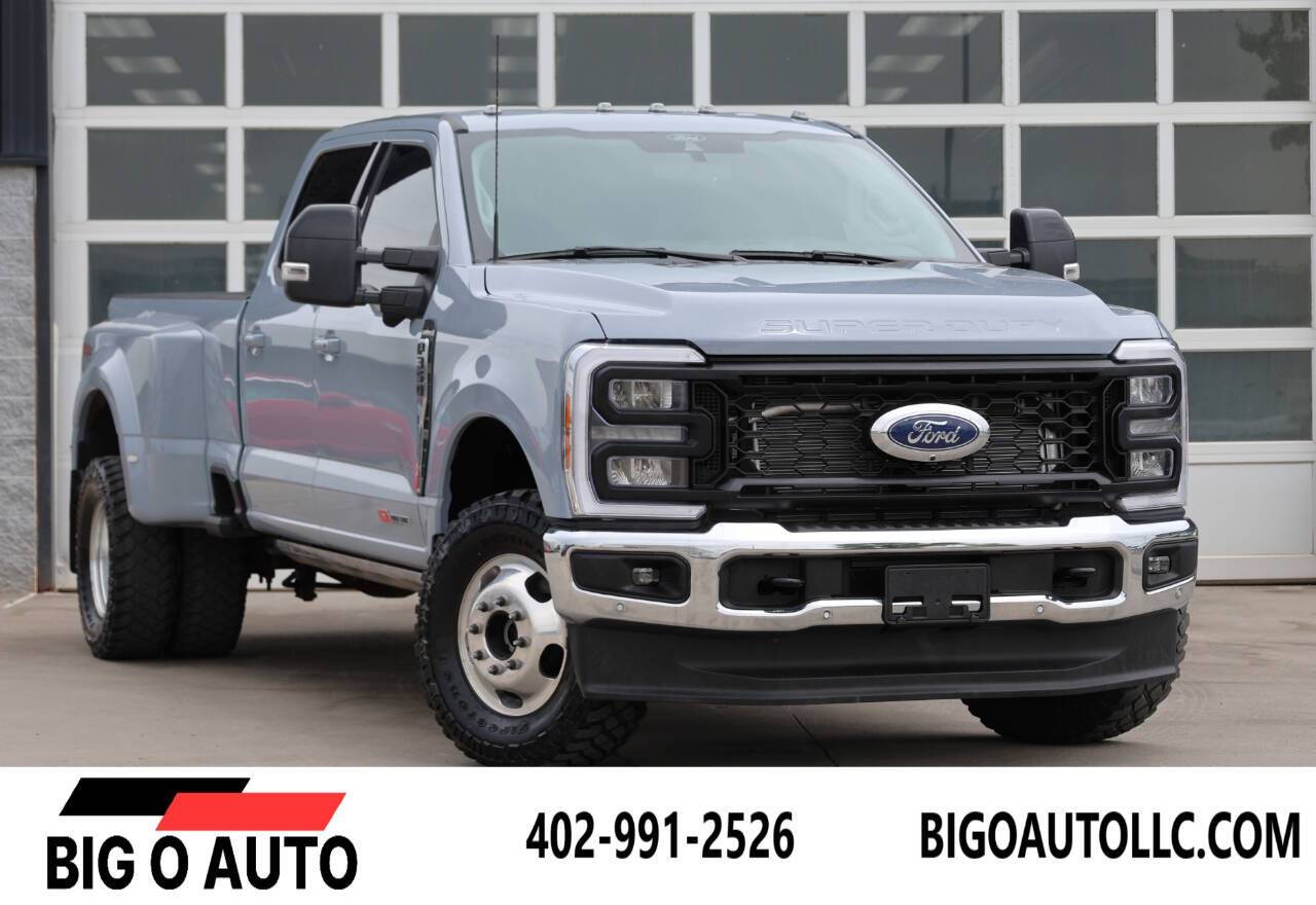 2024 Ford Super Duty F-350 LARIAT — Pickup Truck — 22,000 mi — Omaha, NE
