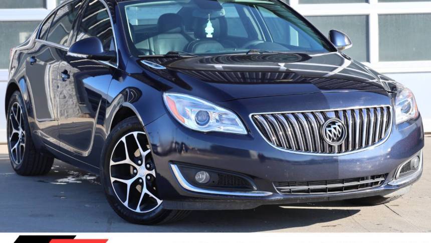 2016 Buick Regal Sport Touring — Sedan — 71,000 mi — Omaha, NE