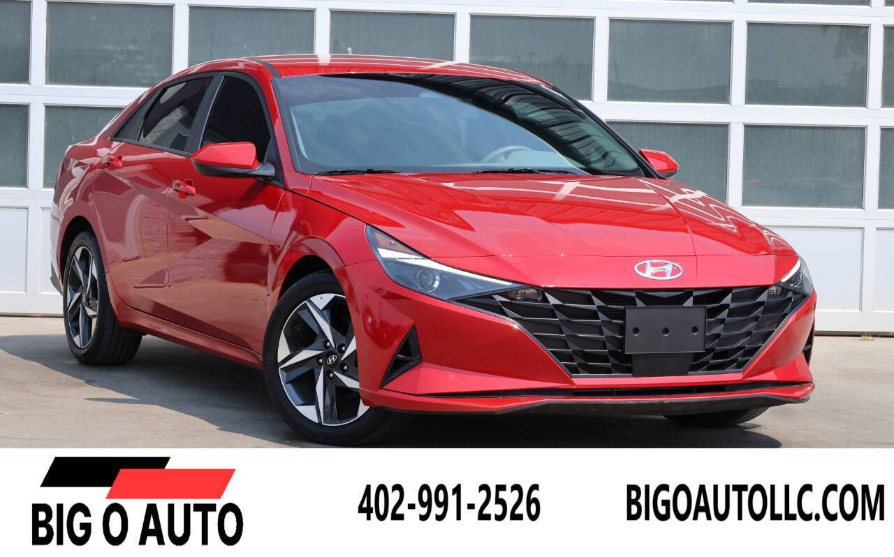 2023 Hyundai Elantra SEL — Sedan — 10,000 mi — Omaha, NE