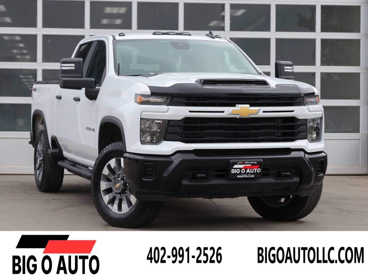 2024 Chevrolet Silverado 2500HD Custom — Pickup Truck — 12,000 mi — Omaha, NE