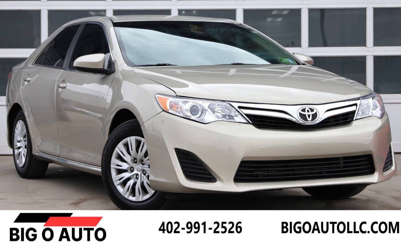 2014 Toyota Camry LE — Sedan — 27,000 mi — Omaha, NE